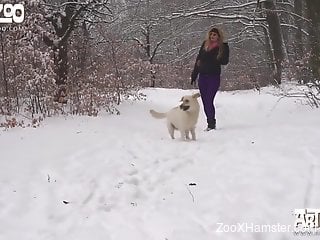 Wintertime fuck with a blond-haired dog cock addict