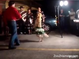 Dude fucks the dancing dog after a great performance